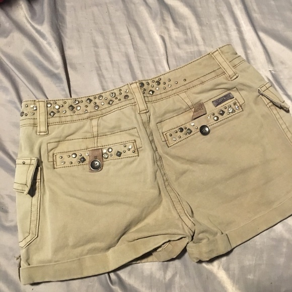 Miss me shorts - Picture 2 of 2